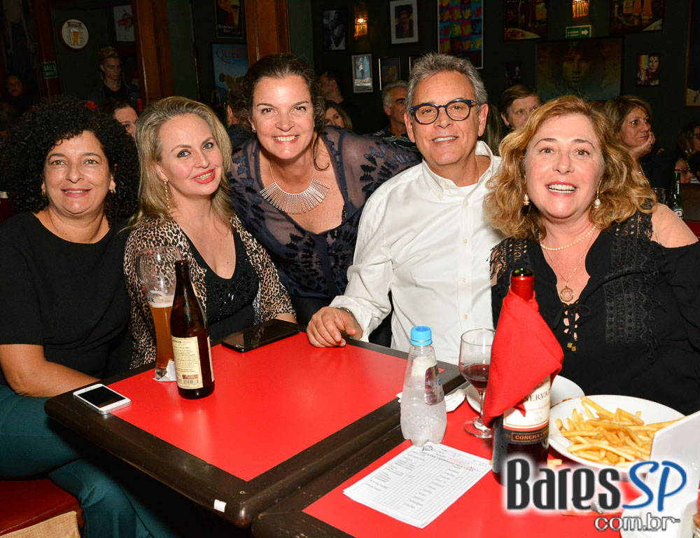 Old Boys Blues Band e banda Velhos Tempos apresentaram classic rock no Ton Ton Jazz, neste sábado Old Boys Blues Band e banda Velhos Tempos apresentaram classic rock no Ton Ton Jazz, neste sábado