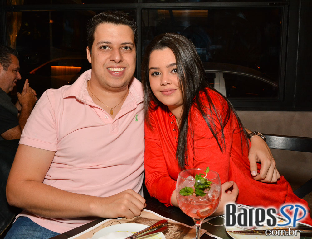 Olívio Bar é o mais novo point para beber e petiscar na Vila Madalena Olívio Bar é o mais novo point para beber e petiscar na Vila Madalena