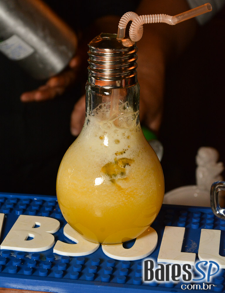 Olívio Bar é o mais novo point para beber e petiscar na Vila Madalena Olívio Bar é o mais novo point para beber e petiscar na Vila Madalena