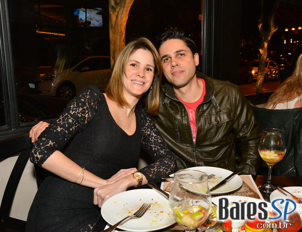 Olívio Bar é o mais novo point para beber e petiscar na Vila Madalena Olívio Bar é o mais novo point para beber e petiscar na Vila Madalena