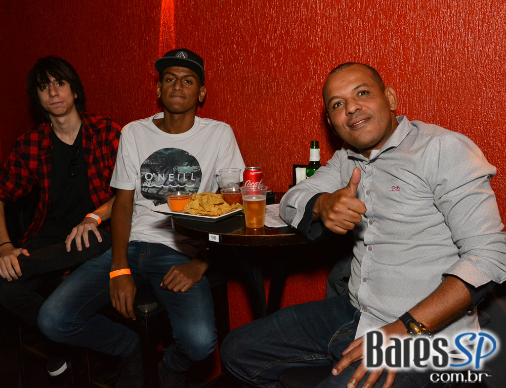 Risadaria trouxe Alex Paim, Davi Mansour, Thiago Ventura e Márcio Donato no Comedians Club Risadaria trouxe Alex Paim, Davi Mansour, Thiago Ventura e Márcio Donato no Comedians Club