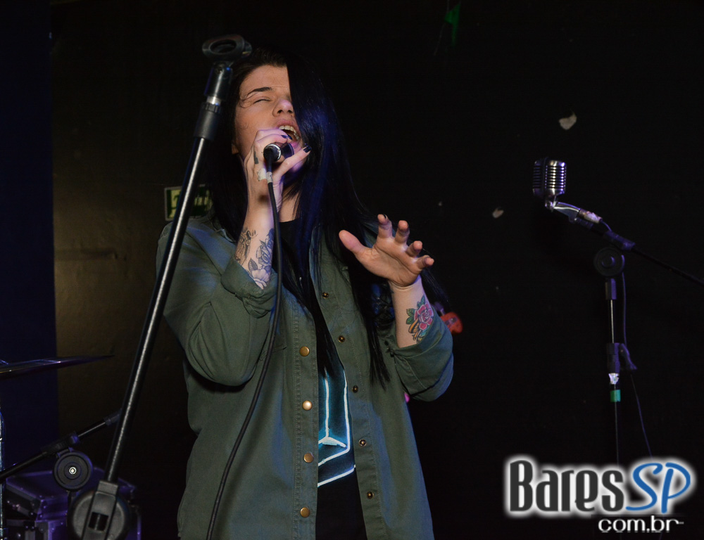 Sábado foi dia de show da banda Magnólia e Elektra e Kilotones no Jai Club Sábado foi dia de show da banda Magnólia e Elektra e Kilotones no Jai Club