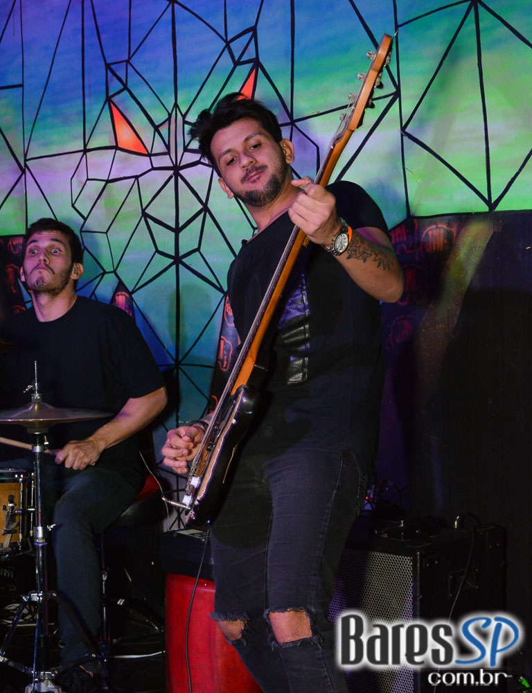 Sábado foi dia de show da banda Magnólia e Elektra e Kilotones no Jai Club Sábado foi dia de show da banda Magnólia e Elektra e Kilotones no Jai Club