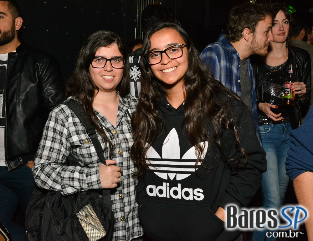 Sábado foi dia de show da banda Magnólia e Elektra e Kilotones no Jai Club Sábado foi dia de show da banda Magnólia e Elektra e Kilotones no Jai Club