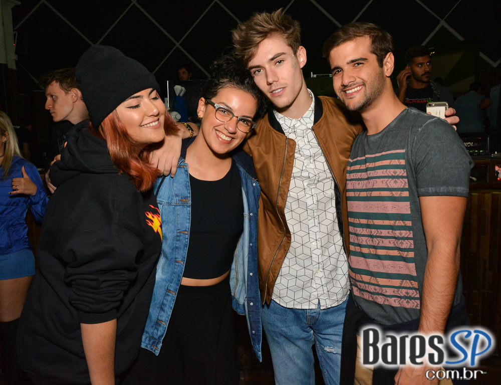 Rei do funk carioca Mr Catra fez show no Cine Joia com muito Funk, Hip Hop, Rap e R&B Rei do funk carioca Mr Catra fez show no Cine Joia com muito Funk, Hip Hop, Rap e R&B