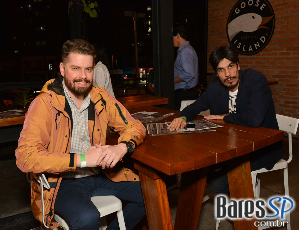 Festa de lançamento do jornal Brews aconteceu na Goose Island Brewhouse Festa de lançamento do jornal Brews aconteceu na Goose Island Brewhouse