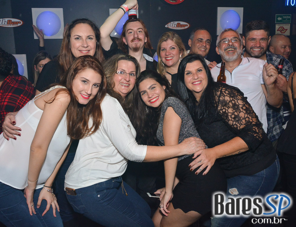 Noite da Tequila com DJs animou a sexta-feira do Akbar Lounge e Disco Noite da Tequila com DJs animou a sexta-feira do Akbar Lounge e Disco