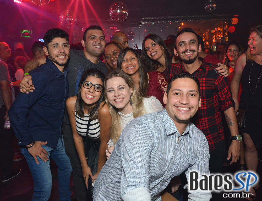 Noite da Tequila com DJs animou a sexta-feira do Akbar Lounge e Disco Noite da Tequila com DJs animou a sexta-feira do Akbar Lounge e Disco