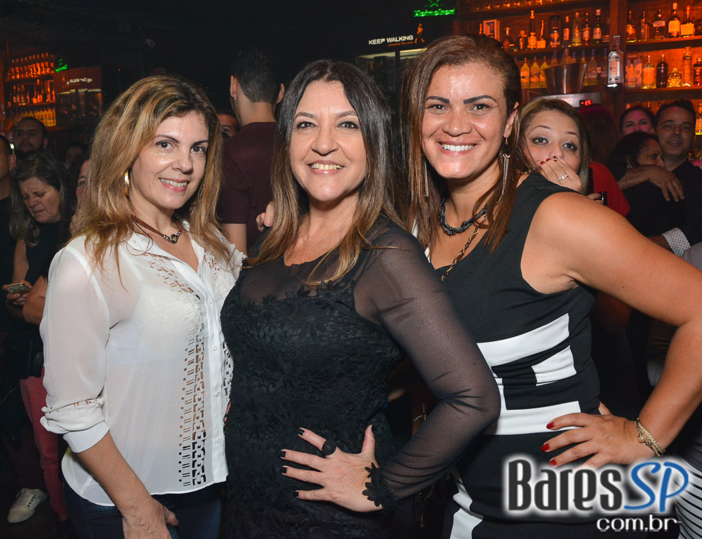 Noite da Tequila com DJs animou a sexta-feira do Akbar Lounge e Disco Noite da Tequila com DJs animou a sexta-feira do Akbar Lounge e Disco