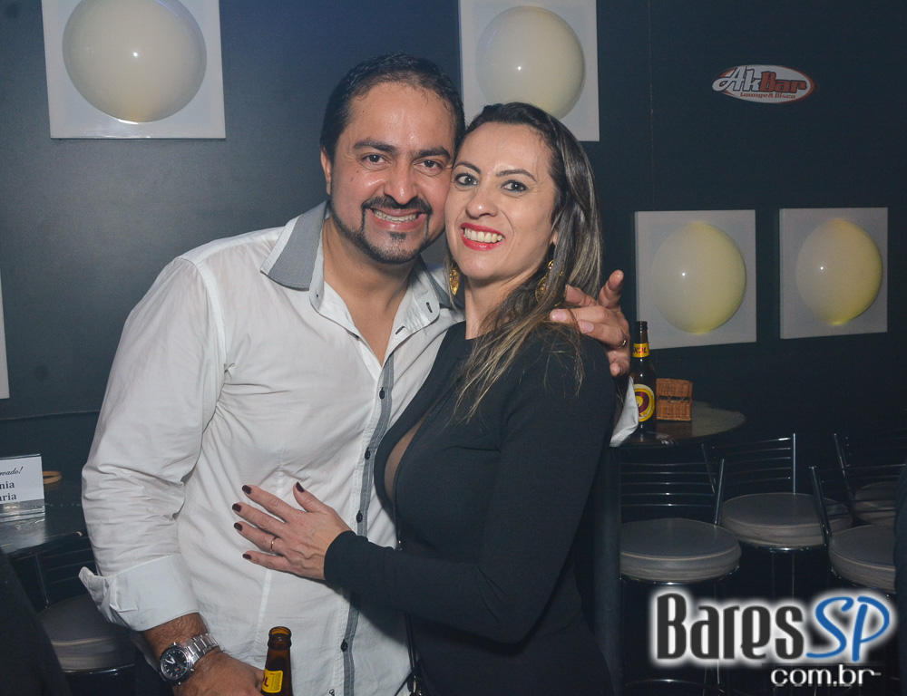 Noite do Pirulito com muito flash back animou o Akbar Lounge e Disco Noite do Pirulito com muito flash back animou o Akbar Lounge e Disco