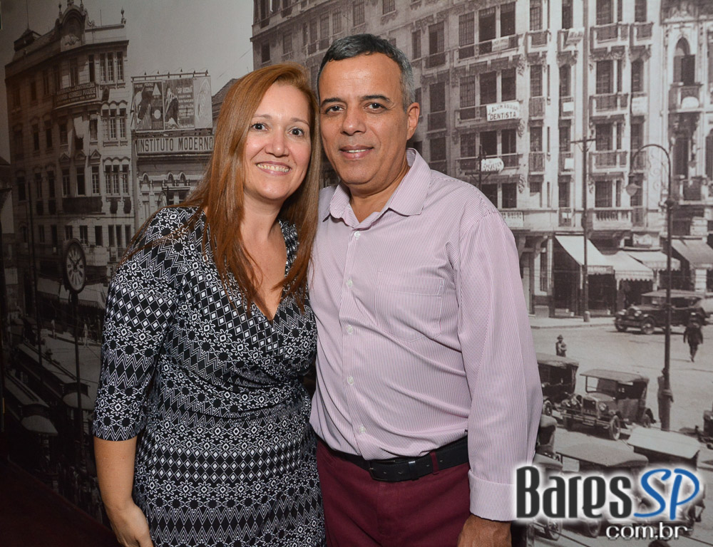 Noite do Pirulito com muito flash back animou o Akbar Lounge e Disco Noite do Pirulito com muito flash back animou o Akbar Lounge e Disco