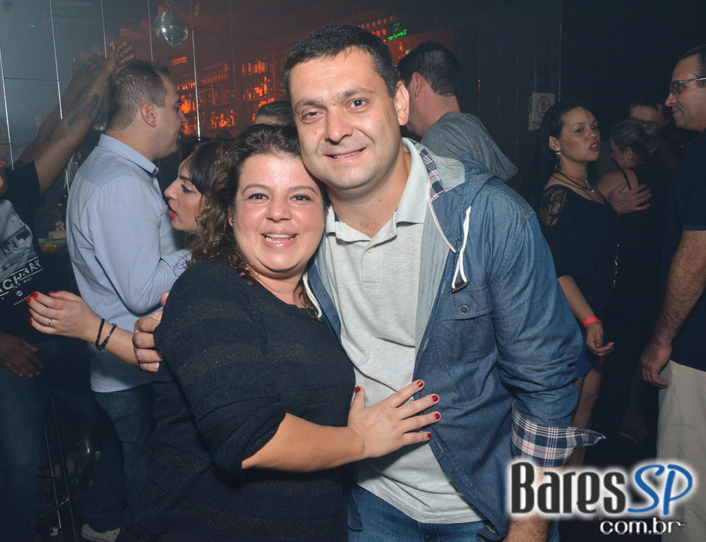 Noite do Pirulito com muito flash back animou o Akbar Lounge e Disco Noite do Pirulito com muito flash back animou o Akbar Lounge e Disco