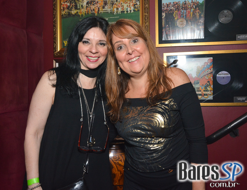 Noite do Pirulito com muito flash back animou o Akbar Lounge e Disco Noite do Pirulito com muito flash back animou o Akbar Lounge e Disco