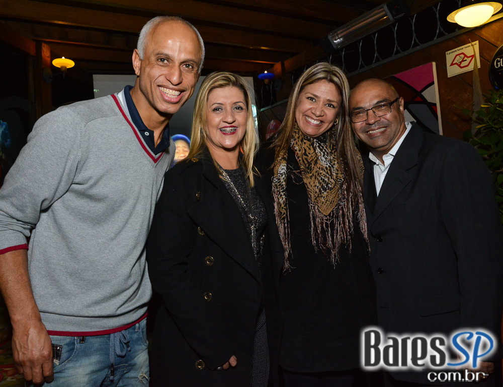 Noite do Pirulito com muito flash back animou o Akbar Lounge e Disco Noite do Pirulito com muito flash back animou o Akbar Lounge e Disco