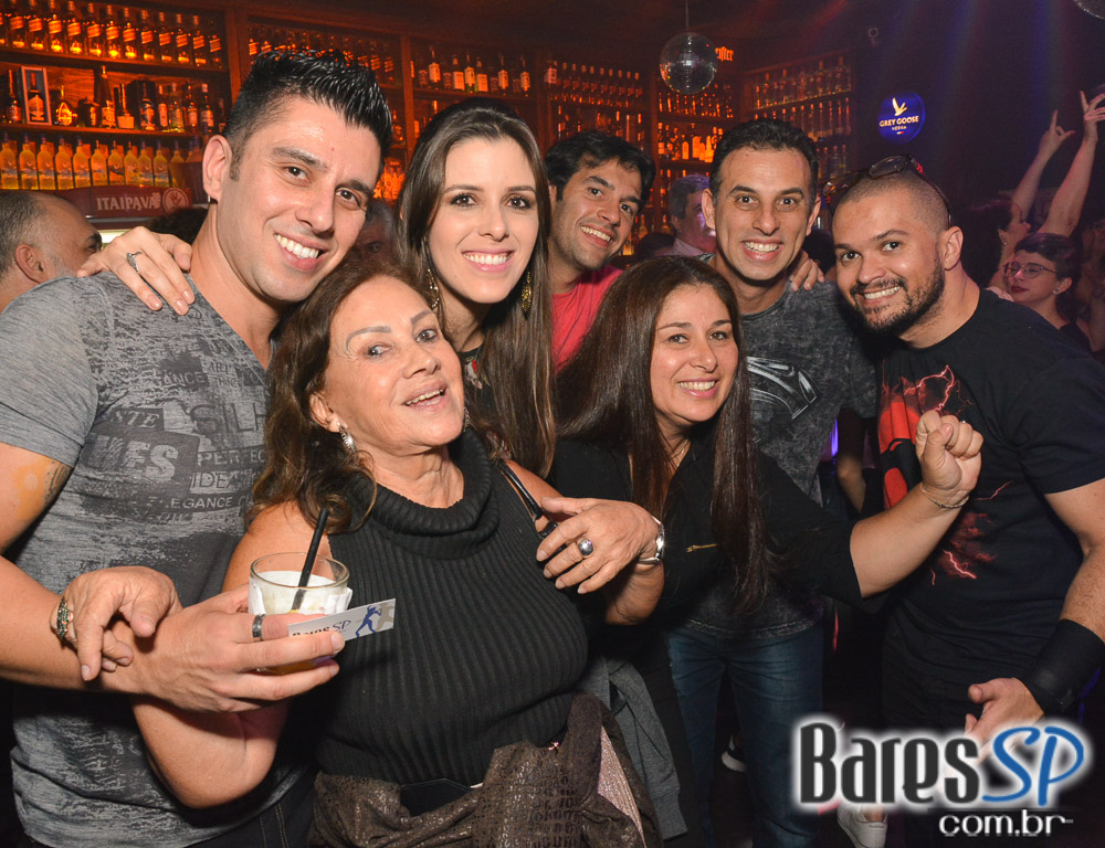 Akbar Lounge e Disco recebeu a Noite das Mulheres no sábado Akbar Lounge e Disco recebeu a Noite das Mulheres no sábado