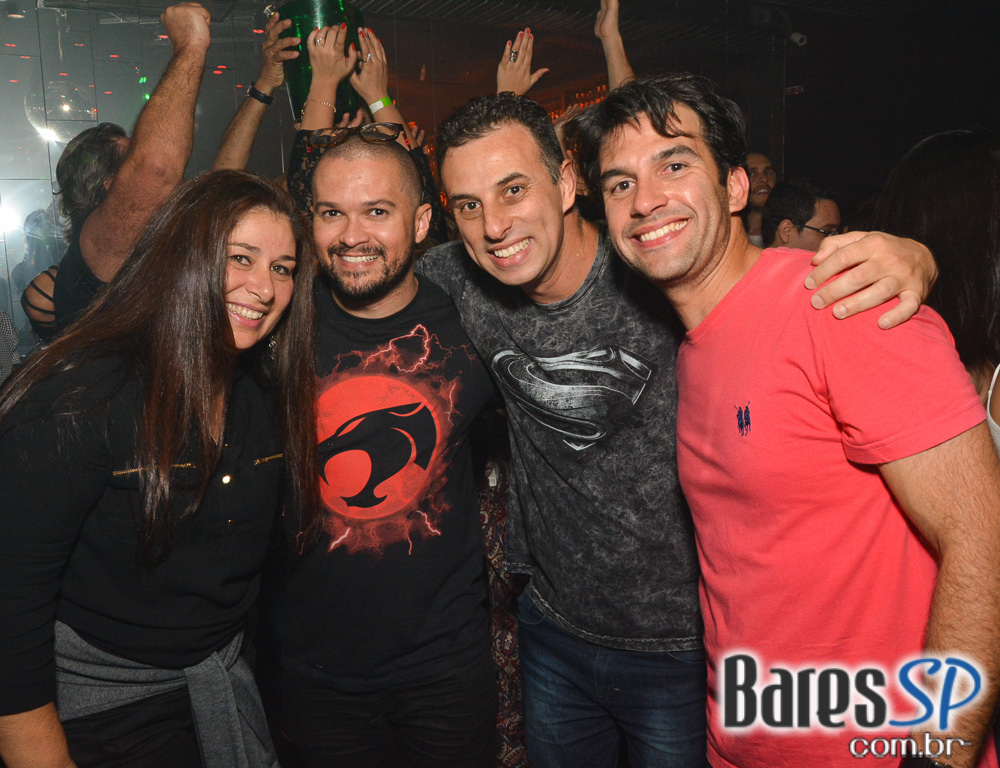 Akbar Lounge e Disco recebeu a Noite das Mulheres no sábado Akbar Lounge e Disco recebeu a Noite das Mulheres no sábado