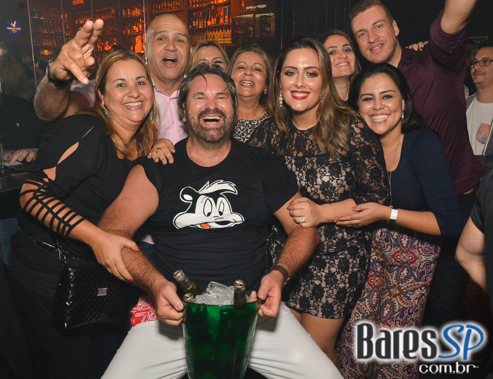 Akbar Lounge e Disco recebeu a Noite das Mulheres no sábado Akbar Lounge e Disco recebeu a Noite das Mulheres no sábado