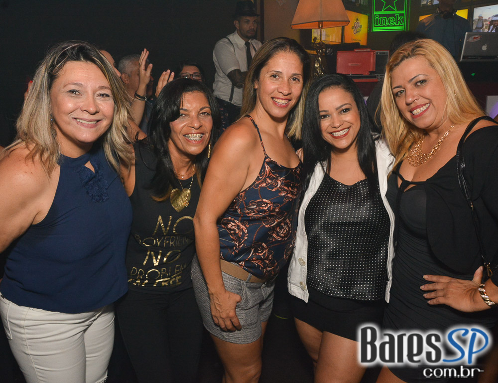 Akbar Lounge e Disco recebeu a Noite das Mulheres no sábado Akbar Lounge e Disco recebeu a Noite das Mulheres no sábado