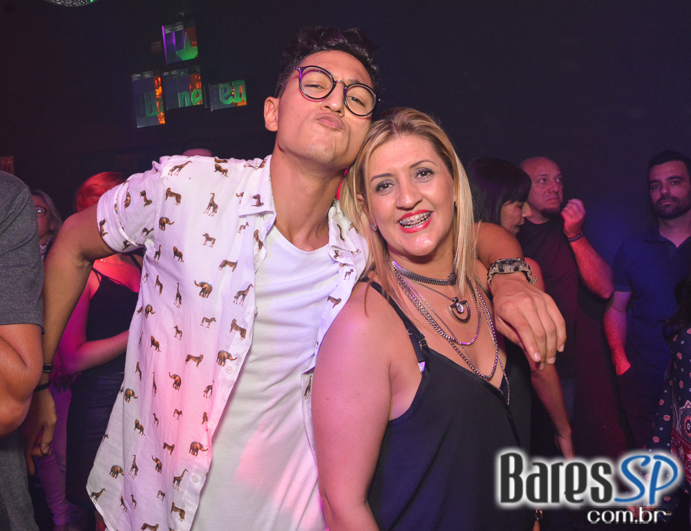 Akbar Lounge e Disco recebeu a Noite das Mulheres no sábado Akbar Lounge e Disco recebeu a Noite das Mulheres no sábado