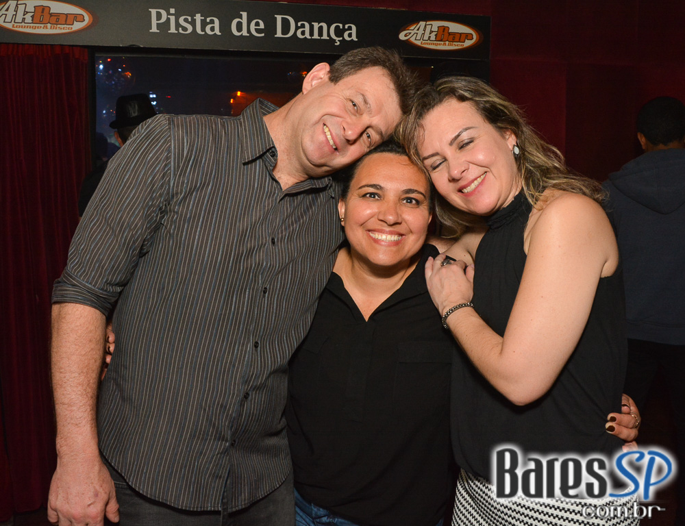 Akbar Lounge e Disco recebeu a Noite das Mulheres no sábado Akbar Lounge e Disco recebeu a Noite das Mulheres no sábado