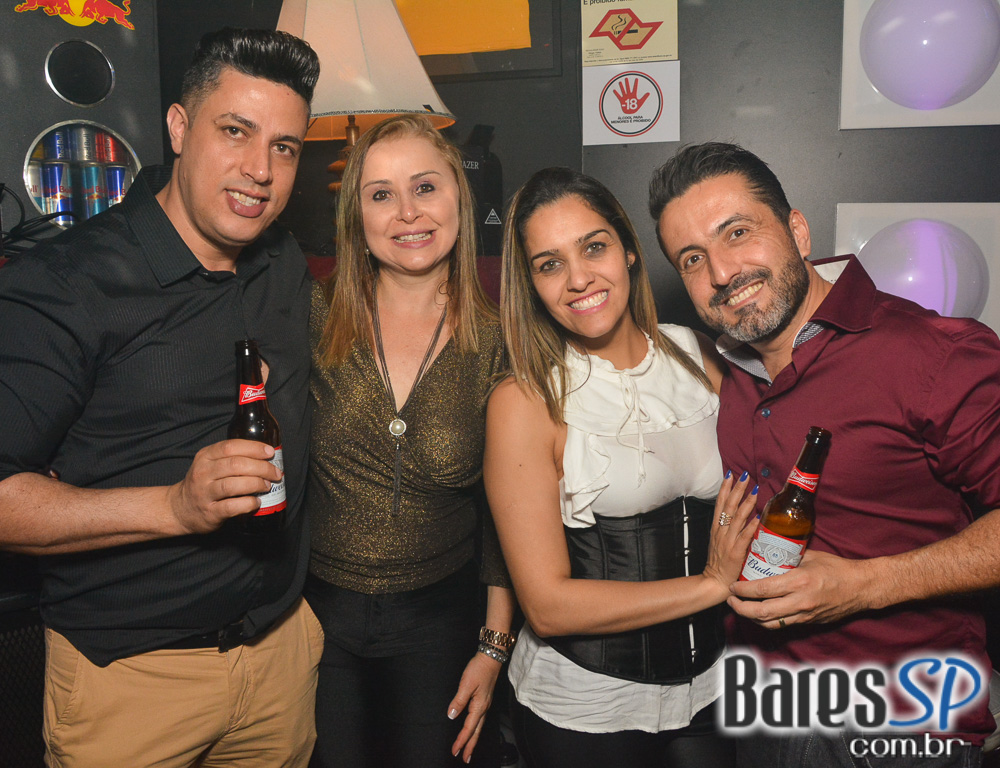 Akbar Lounge e Disco recebeu a Noite das Mulheres no sábado Akbar Lounge e Disco recebeu a Noite das Mulheres no sábado