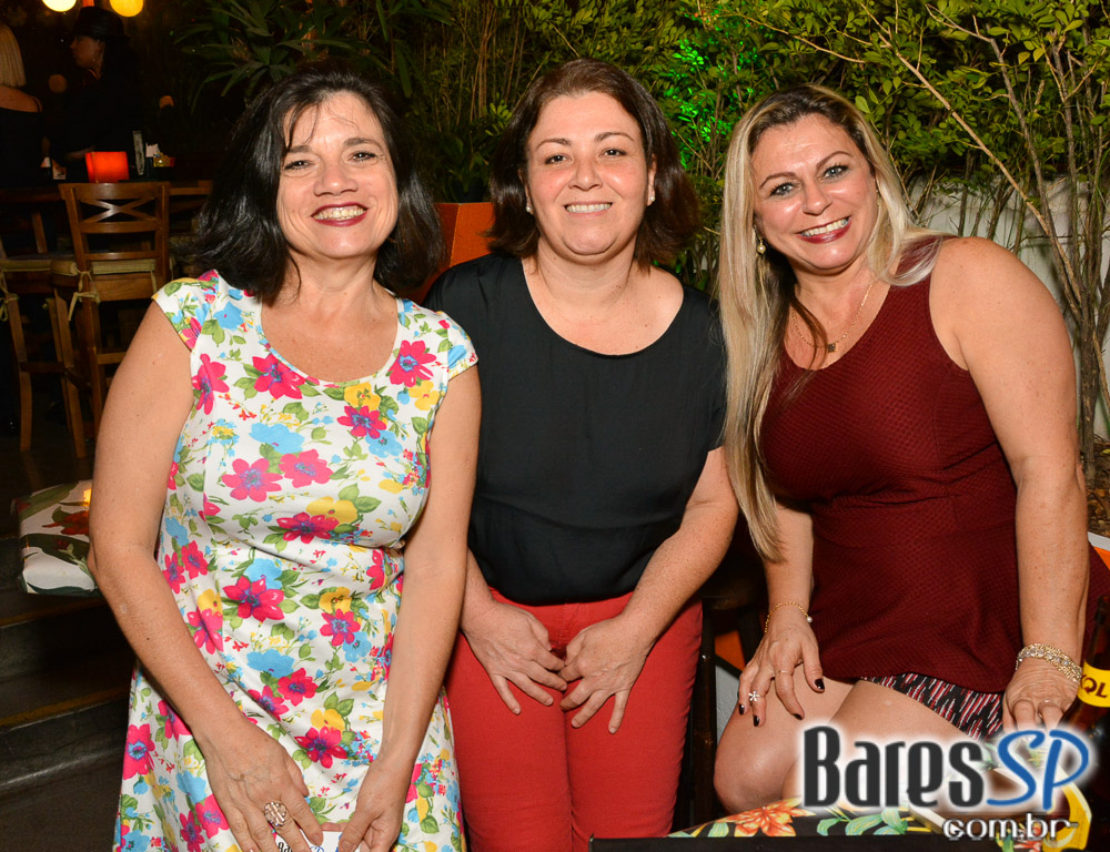 Akbar Lounge e Disco recebeu a Noite das Mulheres no sábado Akbar Lounge e Disco recebeu a Noite das Mulheres no sábado