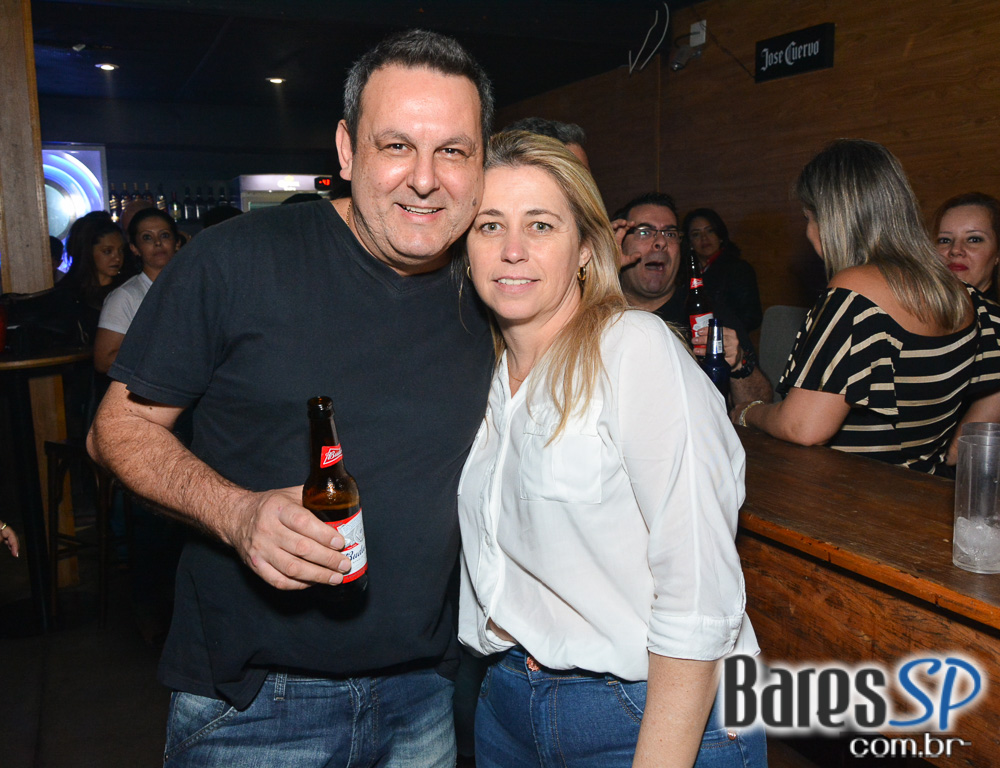 Anexo Brasa realizou projeto Old Friends Flashback com DJs Massa, Dunga e Vinícius no sábado Anexo Brasa realizou projeto Old Friends Flashback com DJs Massa, Dunga e Vinícius no sábado