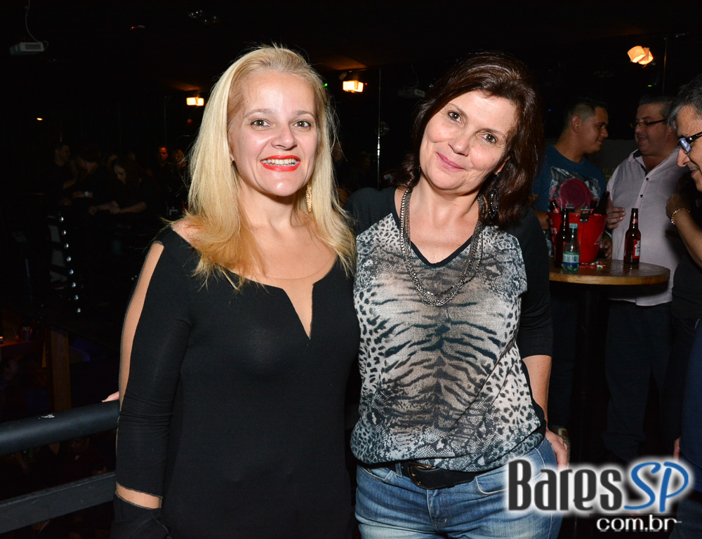 Anexo Brasa realizou projeto Old Friends Flashback com DJs Massa, Dunga e Vinícius no sábado Anexo Brasa realizou projeto Old Friends Flashback com DJs Massa, Dunga e Vinícius no sábado