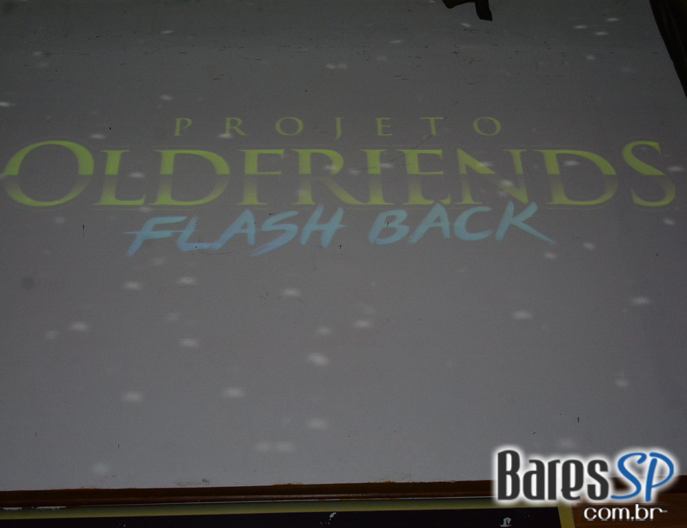Anexo Brasa realizou projeto Old Friends Flashback com DJs Massa, Dunga e Vinícius no sábado Anexo Brasa realizou projeto Old Friends Flashback com DJs Massa, Dunga e Vinícius no sábado