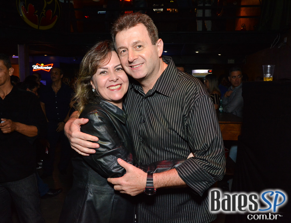 Anexo Brasa realizou projeto Old Friends Flashback com DJs Massa, Dunga e Vinícius no sábado Anexo Brasa realizou projeto Old Friends Flashback com DJs Massa, Dunga e Vinícius no sábado