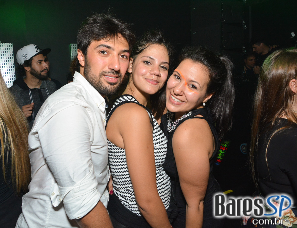 Segundo dia do Skol Beats Tower com Planta & Raiz, Emicida, Dropack, Liu e muito mais Segundo dia do Skol Beats Tower com Planta & Raiz, Emicida, Dropack, Liu e muito mais