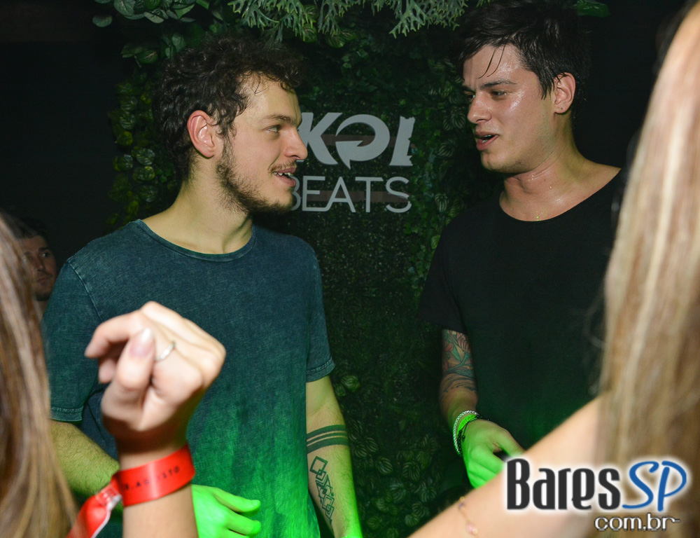 Segundo dia do Skol Beats Tower com Planta & Raiz, Emicida, Dropack, Liu e muito mais Segundo dia do Skol Beats Tower com Planta & Raiz, Emicida, Dropack, Liu e muito mais