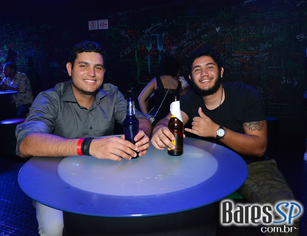 Segundo dia do Skol Beats Tower com Planta & Raiz, Emicida, Dropack, Liu e muito mais Segundo dia do Skol Beats Tower com Planta & Raiz, Emicida, Dropack, Liu e muito mais