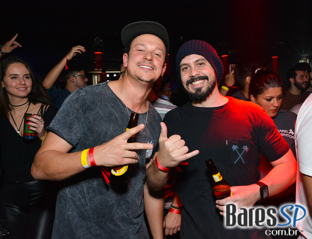 Segundo dia do Skol Beats Tower com Planta & Raiz, Emicida, Dropack, Liu e muito mais Segundo dia do Skol Beats Tower com Planta & Raiz, Emicida, Dropack, Liu e muito mais