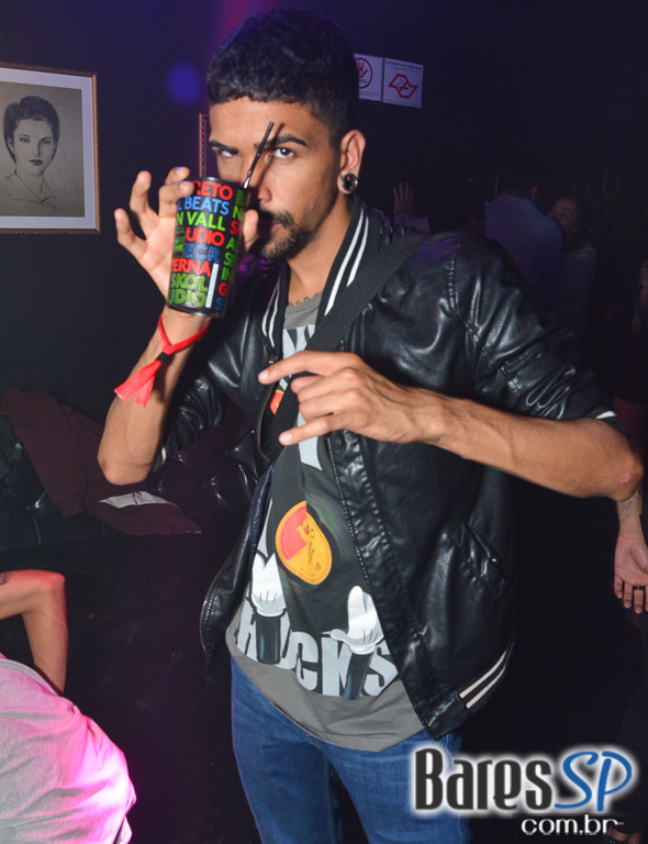 Segundo dia do Skol Beats Tower com Planta & Raiz, Emicida, Dropack, Liu e muito mais Segundo dia do Skol Beats Tower com Planta & Raiz, Emicida, Dropack, Liu e muito mais