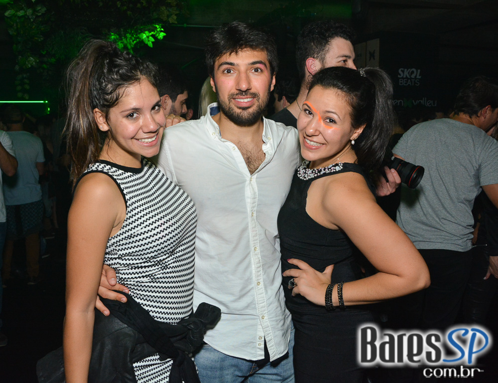 Segundo dia do Skol Beats Tower com Planta & Raiz, Emicida, Dropack, Liu e muito mais Segundo dia do Skol Beats Tower com Planta & Raiz, Emicida, Dropack, Liu e muito mais