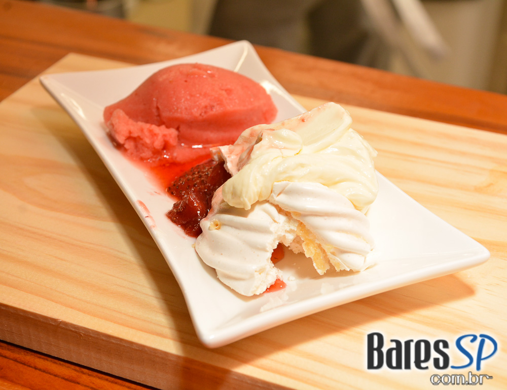 Stue Bar ofereceu menu variado de pratos nacionais no cardápio Stue Bar ofereceu menu variado de pratos nacionais no cardápio