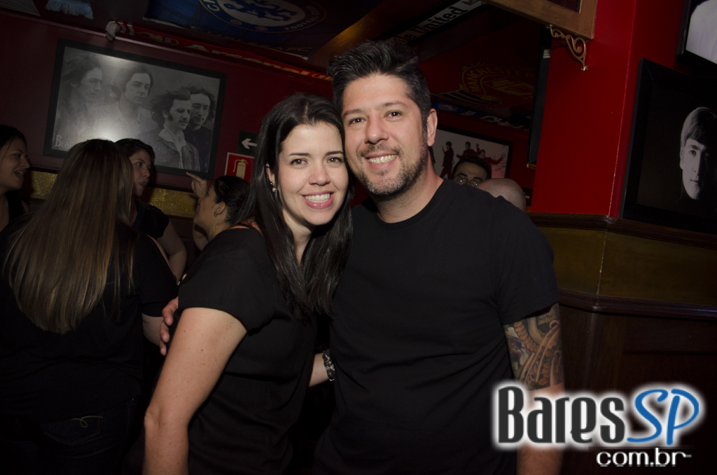 Bandas Vai Ter Rock e Mordy Rex comandaram a noite do Republic Pub Bandas Vai Ter Rock e Mordy Rex comandaram a noite do Republic Pub