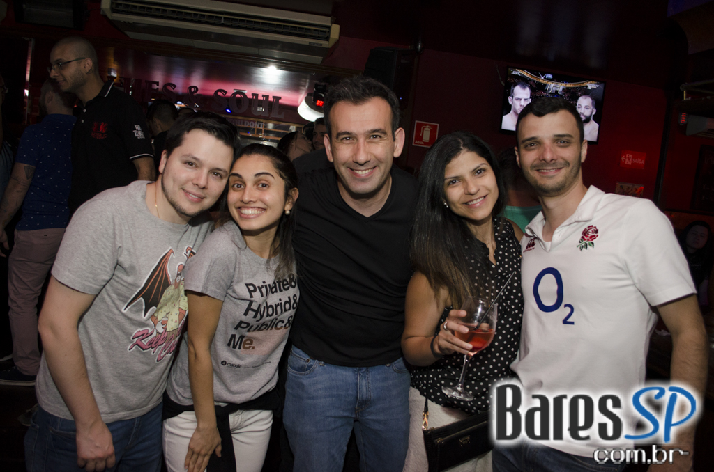 Bandas Vai Ter Rock e Mordy Rex comandaram a noite do Republic Pub Bandas Vai Ter Rock e Mordy Rex comandaram a noite do Republic Pub