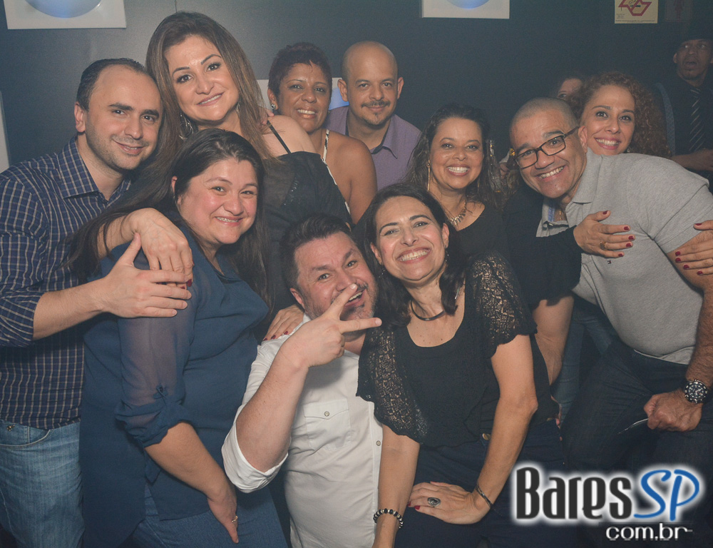 Akbar Lounge e Disco recebeu esse sábado a Noite do Preto e Branco com muito flash back Akbar Lounge e Disco recebeu esse sábado a Noite do Preto e Branco com muito flash back