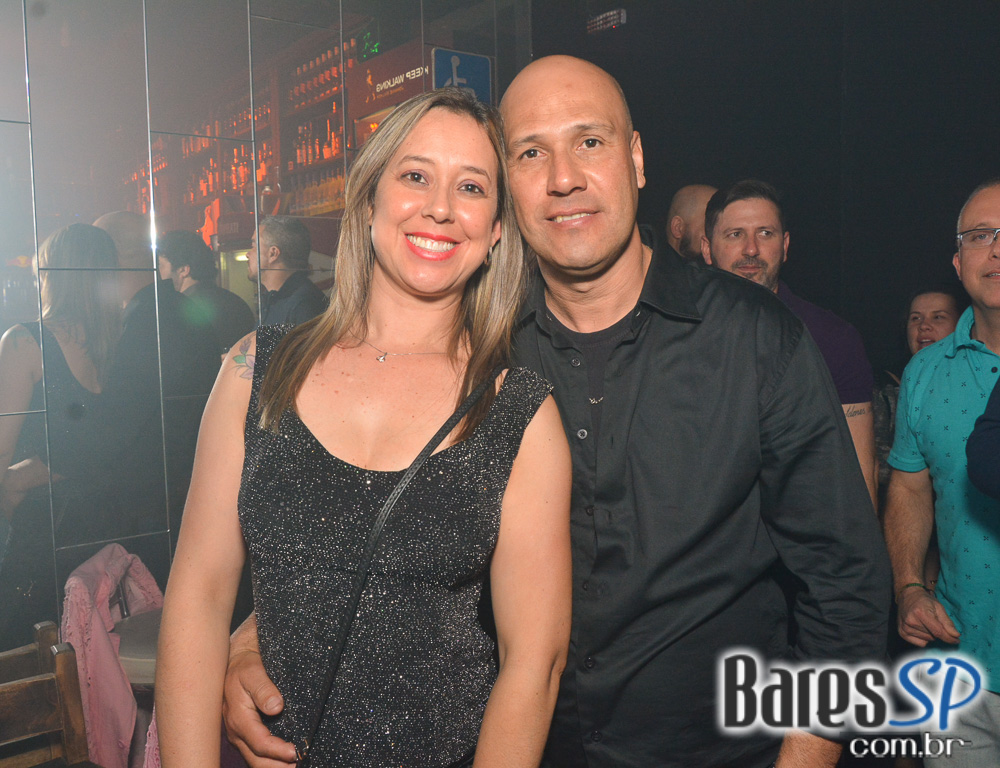 Akbar Lounge e Disco recebeu esse sábado a Noite do Preto e Branco com muito flash back Akbar Lounge e Disco recebeu esse sábado a Noite do Preto e Branco com muito flash back