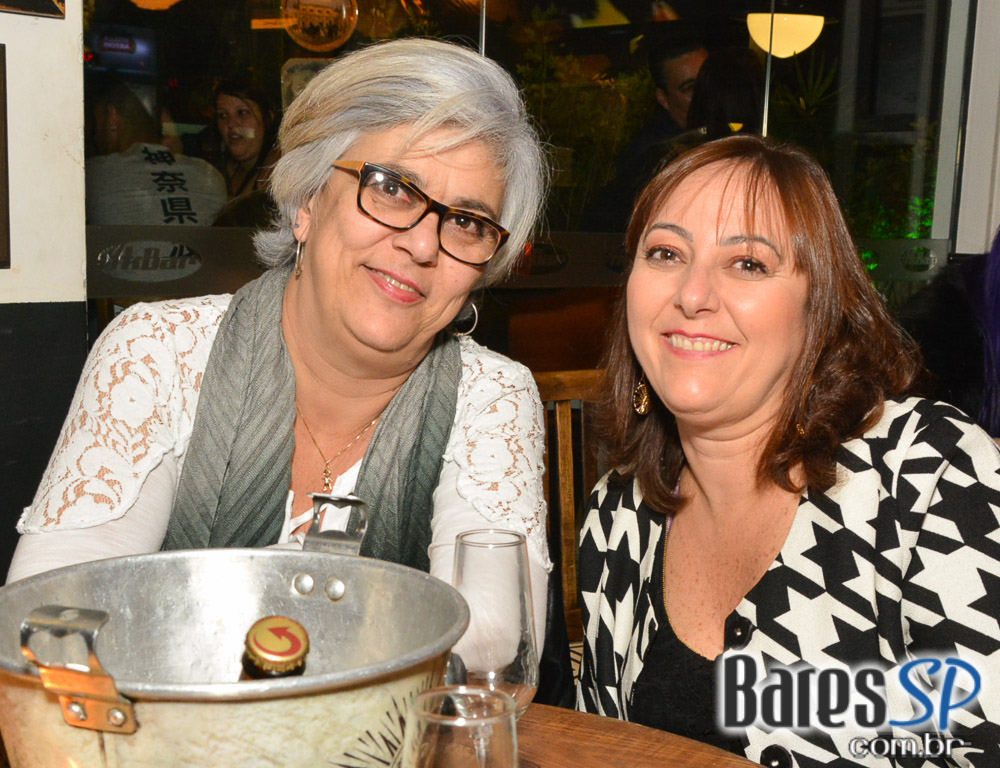 Akbar Lounge e Disco recebeu esse sábado a Noite do Preto e Branco com muito flash back Akbar Lounge e Disco recebeu esse sábado a Noite do Preto e Branco com muito flash back