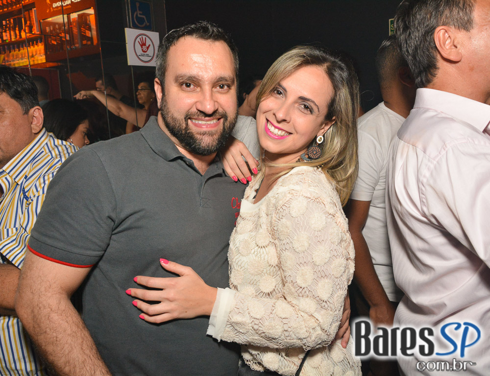 Baile das Antigas 12ª edição com DJs Silvinho, Katatau e Zhenna no Akbar Lounge e Disco Baile das Antigas 12ª edição com DJs Silvinho, Katatau e Zhenna no Akbar Lounge e Disco