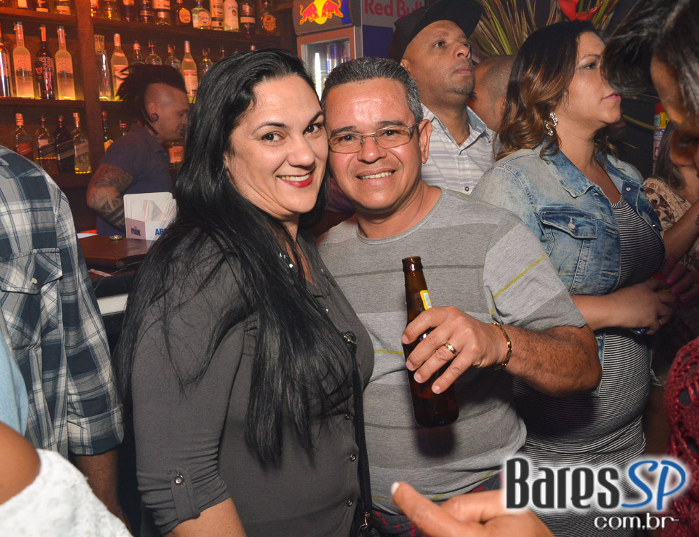 Baile das Antigas 12ª edição com DJs Silvinho, Katatau e Zhenna no Akbar Lounge e Disco Baile das Antigas 12ª edição com DJs Silvinho, Katatau e Zhenna no Akbar Lounge e Disco