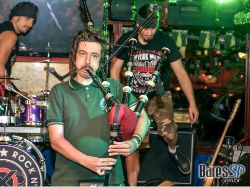 Festa de St. Patricks Day com as bandas Roxter e The Lords no Liverpool Pub - St. Patrick's Week