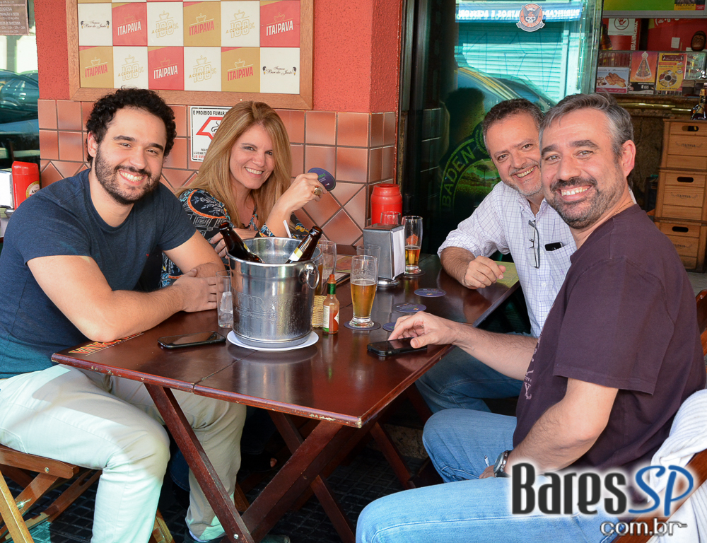 Famoso Bar do Justo transmite jogos da Copa do Mundo 2018 com cardápio recheado de delícias Famoso Bar do Justo transmite jogos da Copa do Mundo 2018 com cardápio recheado de delícias