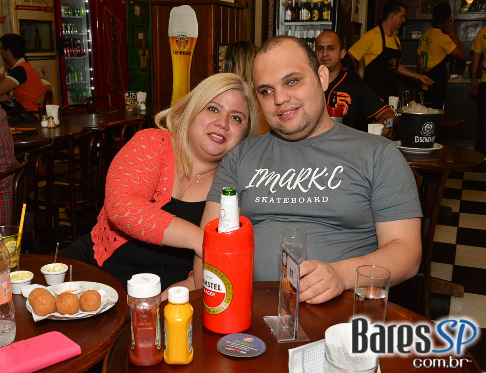 Mael Julia e Milton Santos se apresentam no BarBirô desta sexta-feira Mael Julia e Milton Santos se apresentam no BarBirô desta sexta-feira