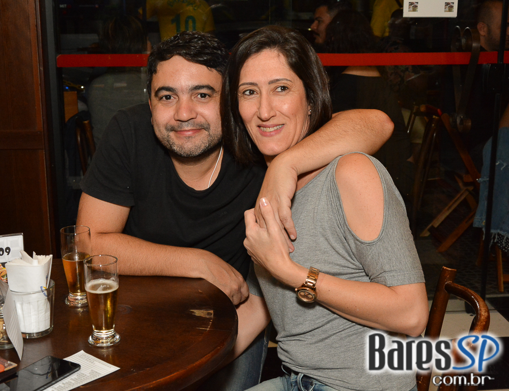 Mael Julia e Milton Santos se apresentam no BarBirô desta sexta-feira Mael Julia e Milton Santos se apresentam no BarBirô desta sexta-feira