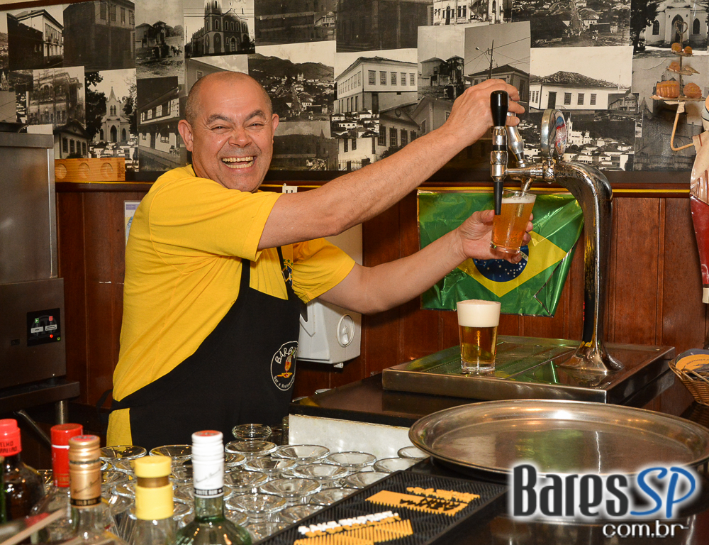 Mael Julia e Milton Santos se apresentam no BarBirô desta sexta-feira Mael Julia e Milton Santos se apresentam no BarBirô desta sexta-feira