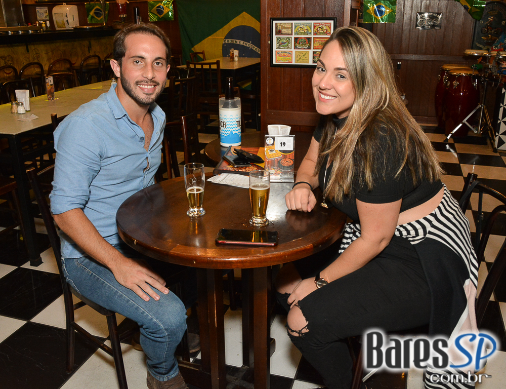 Mael Julia e Milton Santos se apresentam no BarBirô desta sexta-feira Mael Julia e Milton Santos se apresentam no BarBirô desta sexta-feira